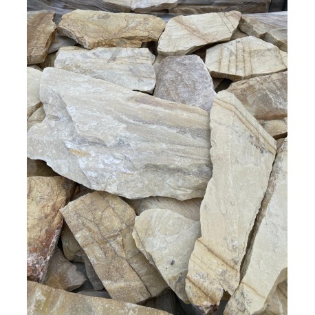 AMARILLA TRIANA NATURAL STONE