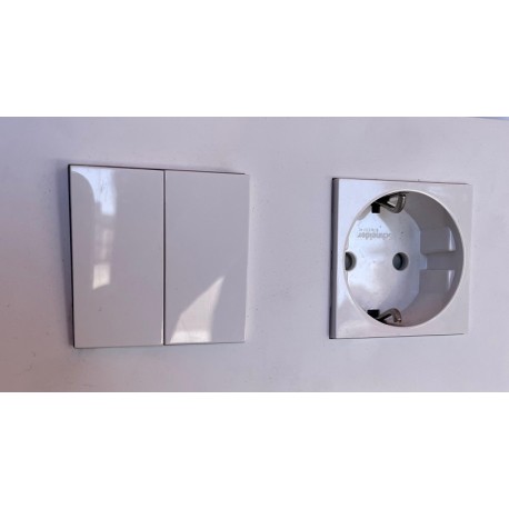 UNICA BLANCO - SCHENEIDER