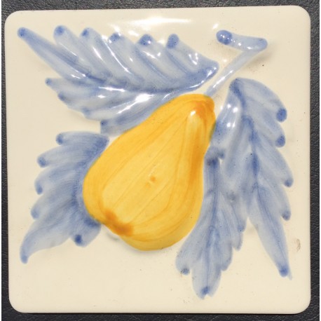 AZULEJO DECORATIVO PERA CREMA BRILLO 10x10cm.
