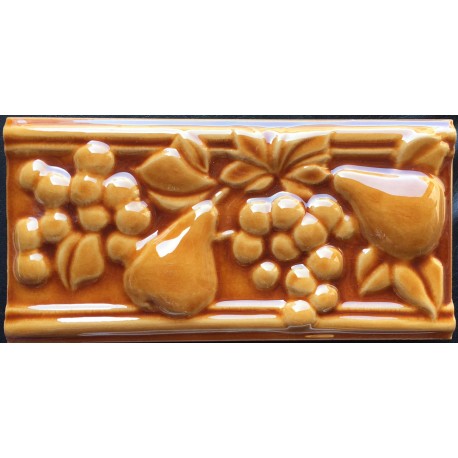  BORDER TILES 1033 CARAMEL 10x20cm.