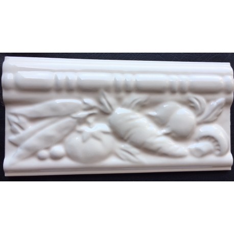  BORDER TILES VERDURAS CREMA 10x20cm.