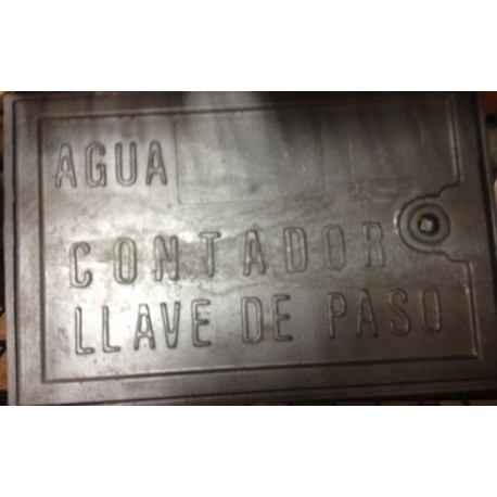 PUERTA DE ALUMINIO PARA CONTADOR/LLAVE DE PASO 23x35