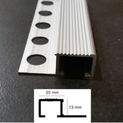 PELDAÑO DE ALUMINIO SCAINT-M 